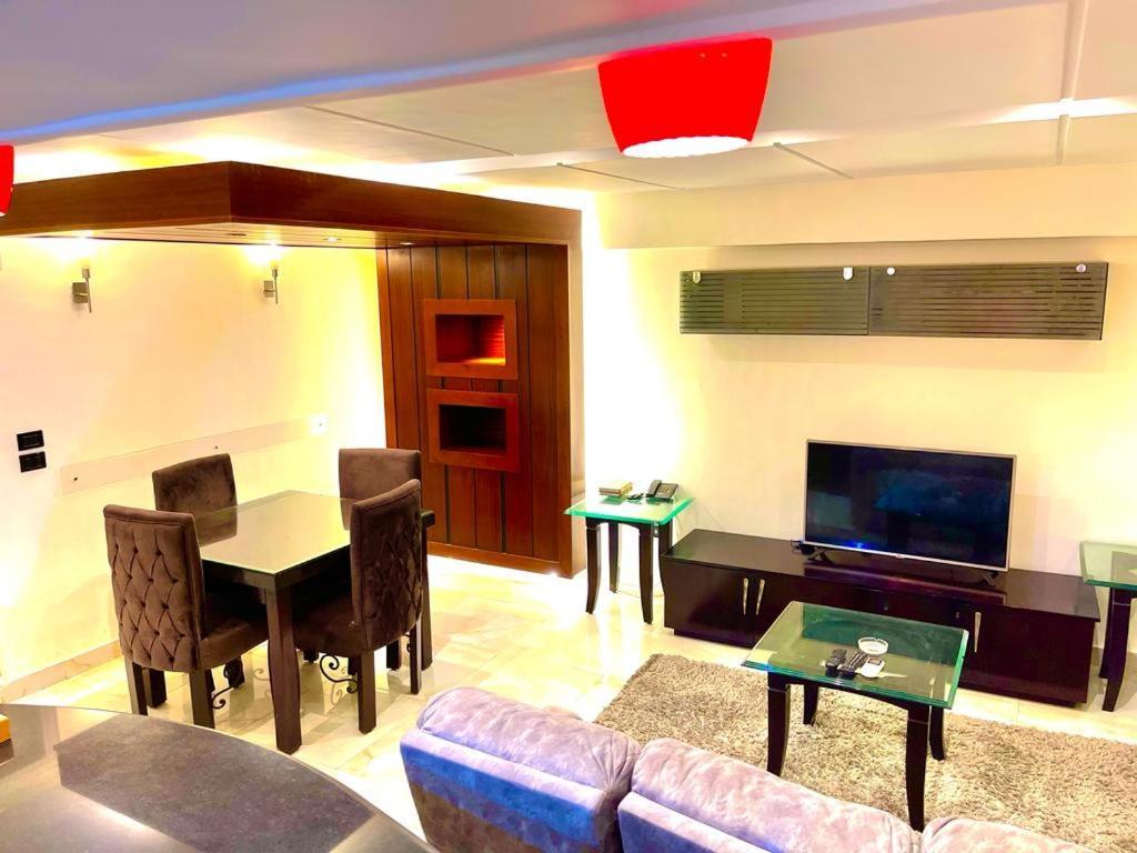 Tohfa Luxury Apartment Kairó Kültér fotó
