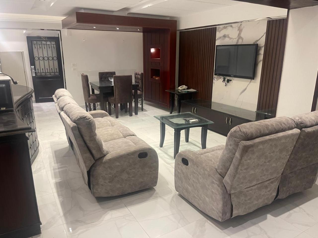Tohfa Luxury Apartment Kairó Kültér fotó